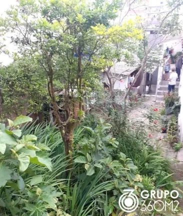 Imagem Sobrado para Venda em Santo André / SP no bairro Vila Eldízia
