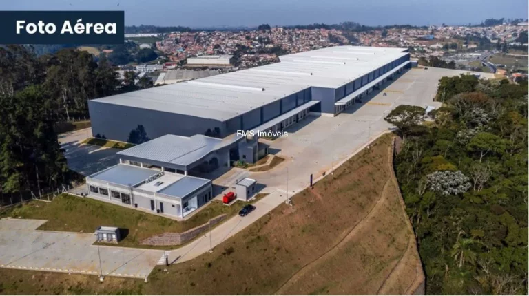 Imagem Aluguel de Galpão Comercial de 14.236m² com 244 Vagas em Maria Imaculada, Embu das Artes-SP