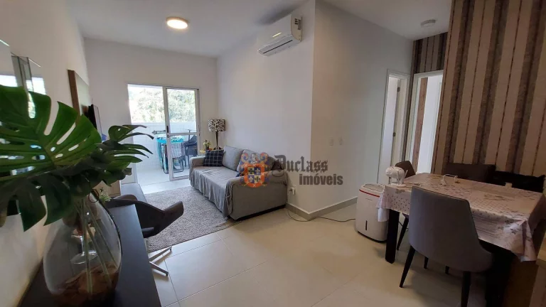 Imagem Apartamento com 2 dormitórios à venda, 54 m² por R$ 650.000 - Toninhas - Ubatuba/SP