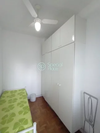 Imagem Clássico Lindenberg no Jd Paulista. São 178m2 de área privativa, 3 dormitórios ( 1 suíte ) e 1 ...