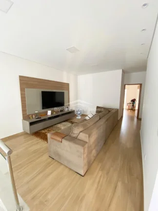 Imagem Casa em condomínio para venda em Valinhos S.P.

Casa nova e maravilhosa no condomínio Villa do Sol...
