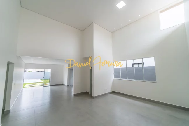Imagem Casa térrea 3 quartos - Condomínio Le Jardin - Jardim Botânico - DF