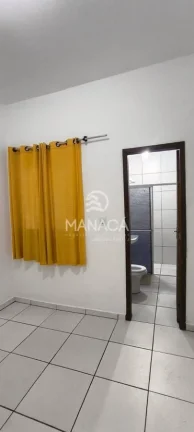 Imagem Kitnet para locação anual com garagem coberta ao lado do quartel dos bombeiros