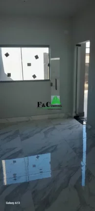 Imagem Casa para Venda em Hortolândia, Jardim Bela Vista, 2 dormitórios, 1 suíte, 1 banheiro, 2 vagas