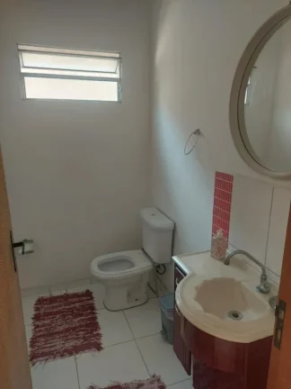 Imagem Casa Sobrado, 3 dormitórios ( 1 suíte), 6 vagas, Piscina - Bosque dos Eucaliptos - Sjc.