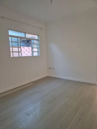 Imagem Casa com 3 dormitórios para alugar, 100 m² por R$ 2.800,00/mês - Bosque dos Eucaliptos - São José dos Campos/SP