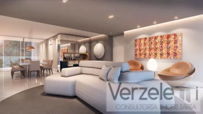 Imagem Apartamento 4 ou + dormitórios para Venda em Balneário Camboriú / SC no bairro Centro