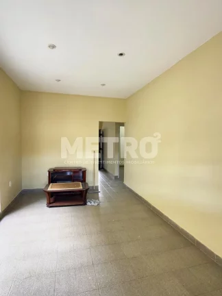 Imagem Casa à venda no Bairro Cohab Massangano com 3 quartos, PETROLINA - PE