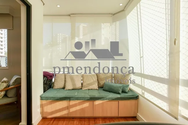 Imagem Apartamento em Perdizes com 3 dormitórios e 3 vagas, 130m²