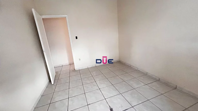 Imagem Apartamento com 2 dormitórios à venda, 75 m² por R$ 380.000 - Boqueirão - Santos/SP