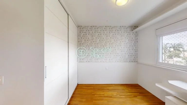Imagem Apartamento com 220m² na Granja Julieta voltado para a Hípica de Santo Amaro. Amplo living com var...