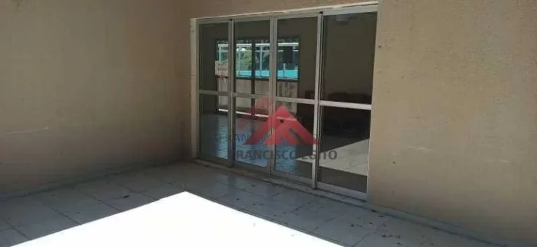 Imagem Apartamento com 2 dormitórios à venda, 64 m² por R$ 150.000,00 - Rio do Ouro - Niterói/RJ