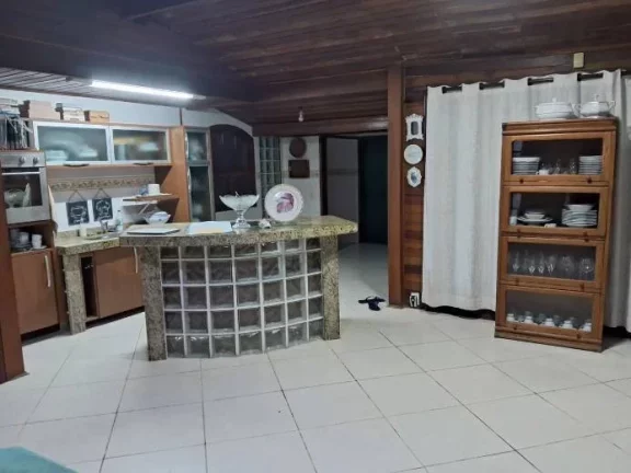 Imagem Casa à venda em Maricá, Barra de Maricá, com 4 quartos, 250m2