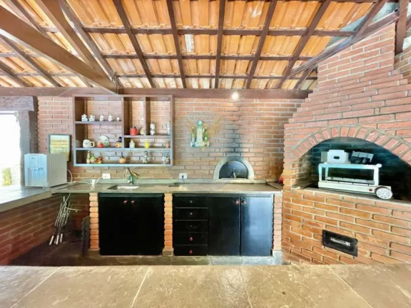 Imagem Casa em Condomínio a Venda no bairro Granja Viana - Carapicuíba, SP