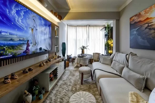Imagem Apartamento mobiliado com 3 dormitórios sendo 1 suíte e 1 vaga em Balneário Camboriú/SC