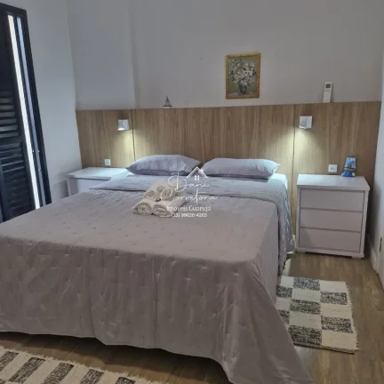 Imagem Apartamento reformado em Guarujá-SP, Jardim Astúrias: 2 quartos, 1 suíte, 2 salas, 2 banheiros, 1 vaga de garagem, 62,25 m²