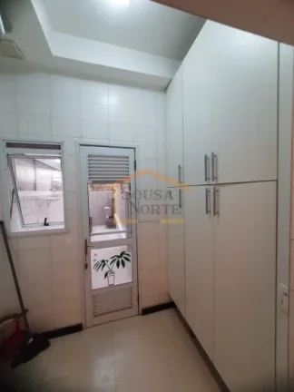 Imagem Apartamento garden, 3 dormitórios, sendo 2 suítes, lavabo, jardim e varanda com churrasqueira a ca...