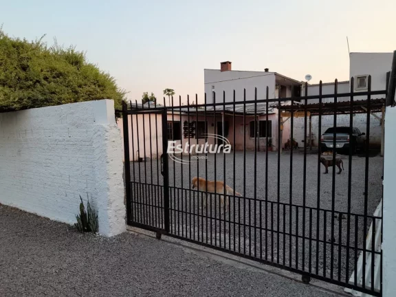 Excelente terreno com localização estratégica na Pinheiro Machado