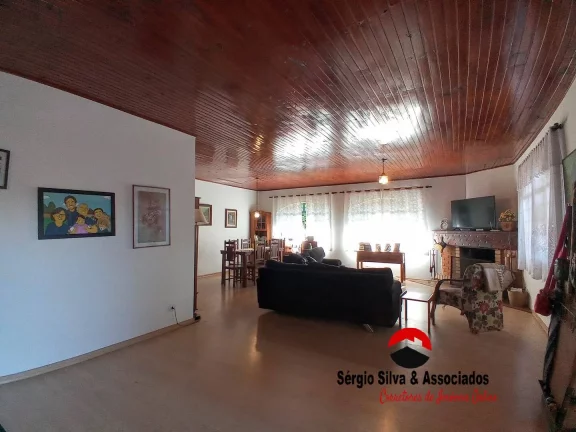 Imagem Casa Para Venda Com 04 dormitórios, por R$ 890.000,00 em Vila Paulista.