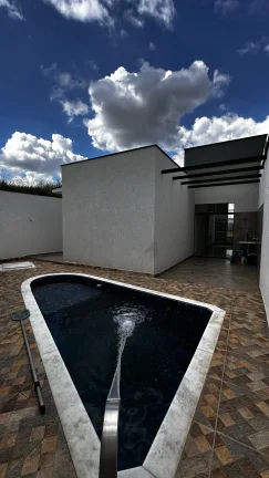 Imagem Casa 03 Dormitórios, 01 suíte, Piscina no Loteamento Vivalegro - Votorantim /SP