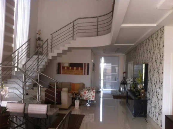 Imagem Condomínio Villa Lobos, Parque Brasil 500, Paulínia.

Maravilhoso sobrado no Excelente Condomínio...