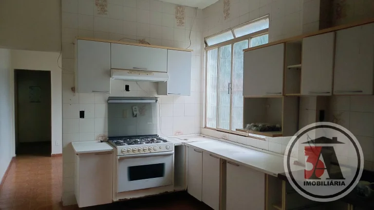 Imagem Casa na Avenida Pinheiro Machado próximo ao Tribunal de Justiça