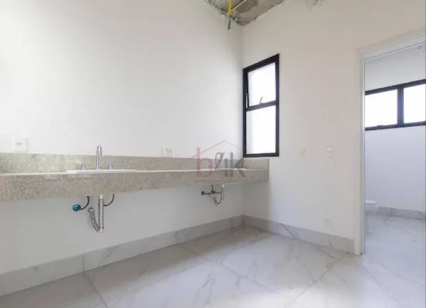 Imagem Casa em condomínio fechado no Jardim Petrópolis.