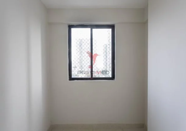Imagem Apartamento com 3 Quartos e 3 Vagas de Garagem à Venda no Brisamar – 89m²