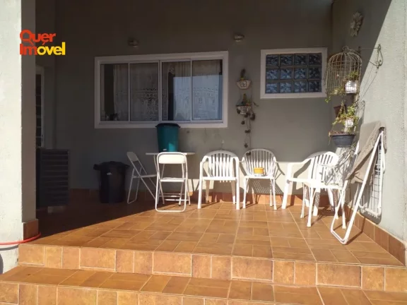 Imagem Casa para locação no Parque dos Lagos em Ribeirão Preto-SP: 3 quartos, 1 suíte, 2 salas, 3 banheiros, 1 vaga, 354m² de área.