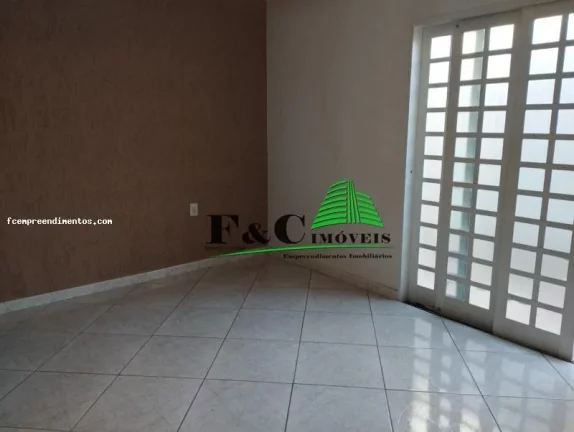 Imagem Casa para Venda em Limeira, Vila Queiroz, 4 dormitórios, 3 banheiros, 2 vagas