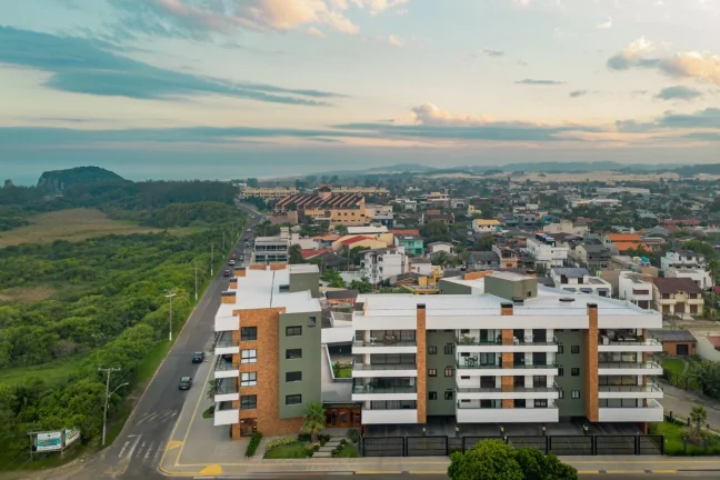 Imagem Apartamento à venda em Torres, Praia da Cal, com 3 quartos, 174m²