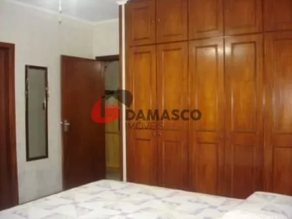Imagem Sobrado à venda 3 Quartos, 1 Suite, 4 Vagas, 257M², Rudge Ramos, São Bernardo do Campo - SP