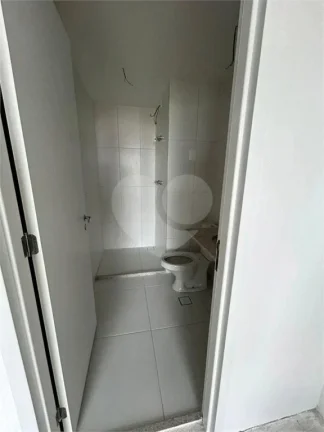 Imagem Studio à venda com 1 quarto, sendo 1 suíte, no condomínio Go Portugal, São Paulo - SP