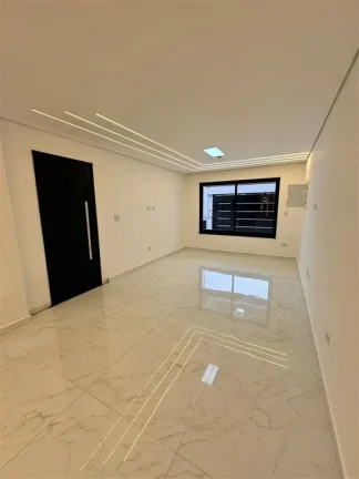 Imagem CASA COM 160 m² - GUILHERMINA - PRAIA GRANDE SP