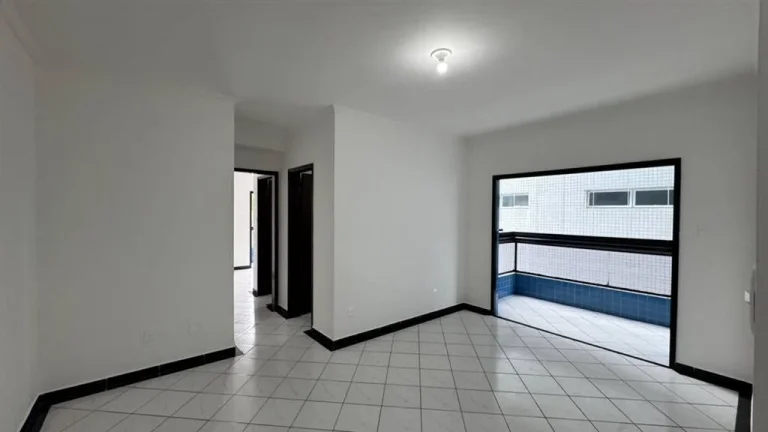 Imagem APARTAMENTO COM 81.22 m² - FORTE - PRAIA GRANDE SP