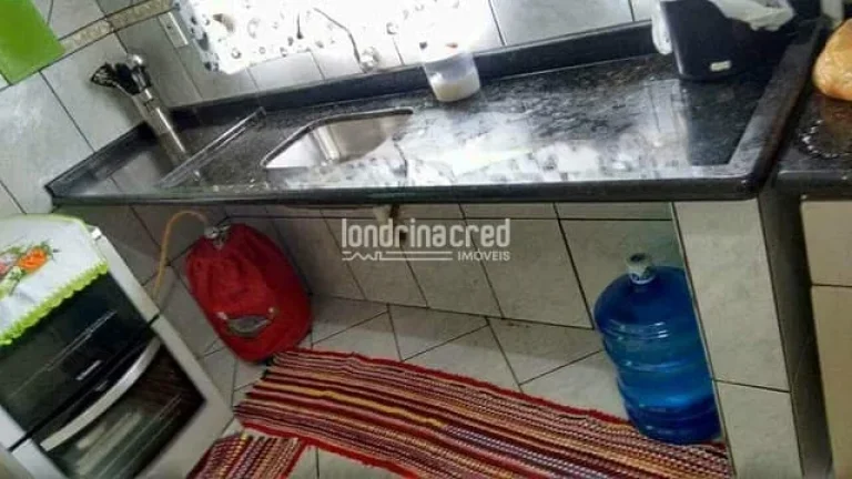 Imagem Casa à venda 2 Quartos, 2 Vagas, 200M², Conjunto Parigot de Souza 1, Londrina - PR