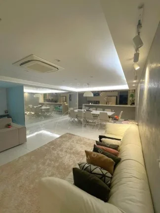 Imagem Belísimo apartamento na Rua Da Aurora!