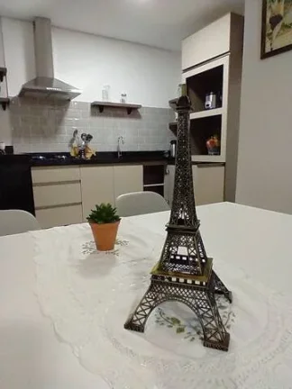 Imagem Apartamento Maravilhoso e Reformado Sem Condomínio 67 m² 2 Dormitórios