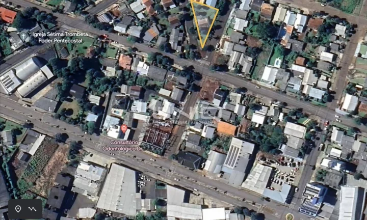 Imagem Casa com 2 Terrenos Bairro São Vicente