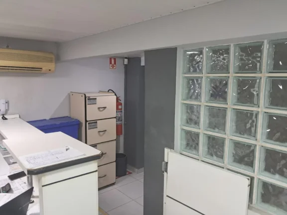 Imagem Galpão para Venda em Rio de Janeiro, Inhoaiba, 5 banheiros, 3 vagas
