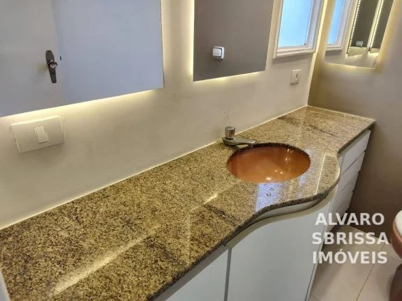 Imagem Casa com 3 dormitórios 1 suíte no Condomínio Portal de Itu I em Itu SP com 370 m2 localização privilegiada dentro do Condomínio