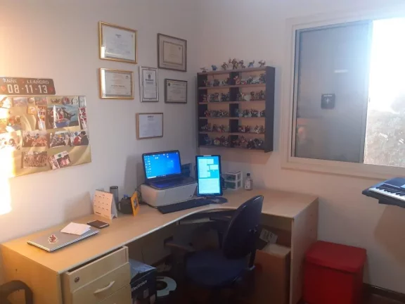 Imagem Apartamento com sala ampla, sacada, 3 dormitórios, sendo 1 suíte, 2 com armários embutidos, cozin...