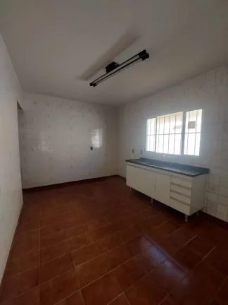 Imagem Casa com 2 dormitórios à venda, 113 m² por R$ 350.000,00 - Jardim Vera Cruz - Avaré/SP