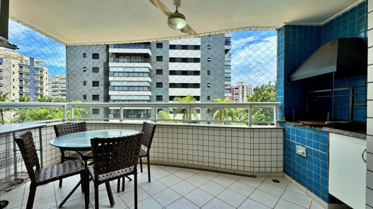 Imagem Apartamento de Alto Padrão à Venda em Riviera de São Lourenço Módulo 06: 3 Quartos, 1 Suíte, 2 Salas, 2 Vagas, 102m² - Imperdível!