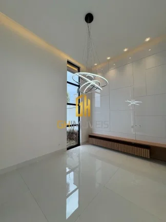 Imagem Casa com 3 quartos no Setor Três Marias, em terreno com 360m² com 192m² de área construída poss...