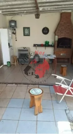 Imagem Casa térrea à venda bem localizada no bairro Pauliceia, São Bernardo do Campo com 3 dormitórios, 2 vagas, 120 m².