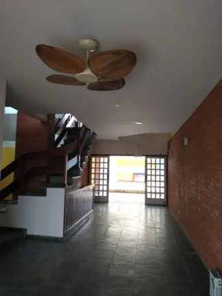 Imagem Casa para Venda em Itanhaém, Cibratel I, 5 dormitórios, 1 suíte, 4 banheiros, 4 vagas