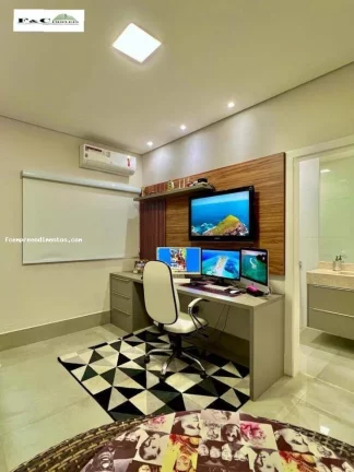 Imagem Casa em Condomínio para Venda em Limeira, Residencial Margarida de Holstein, 3 dormitórios, 3 suítes, 1 banheiro, 4 vagas