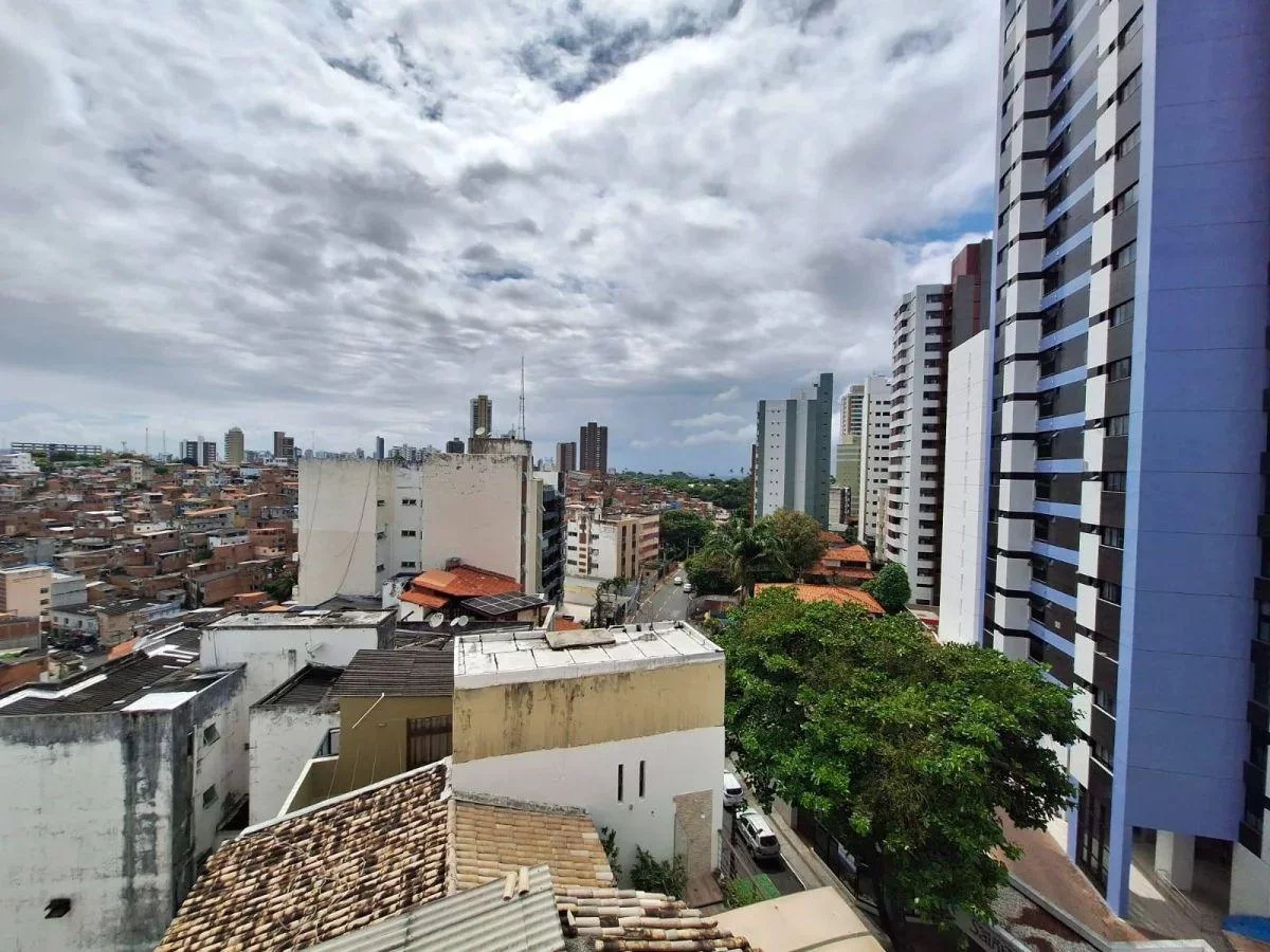 Imagem Vendo / Alugo - Excelente Ap 1 Quarto + Home Office, 70m2, Jd. Apipema, Salvador-BA