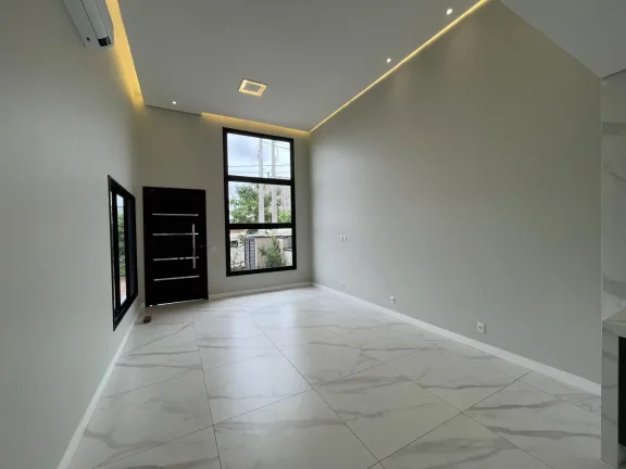 Imagem Casa Espetacular à Venda no Condomínio Portal Ville Jardim Europa, em Boituva